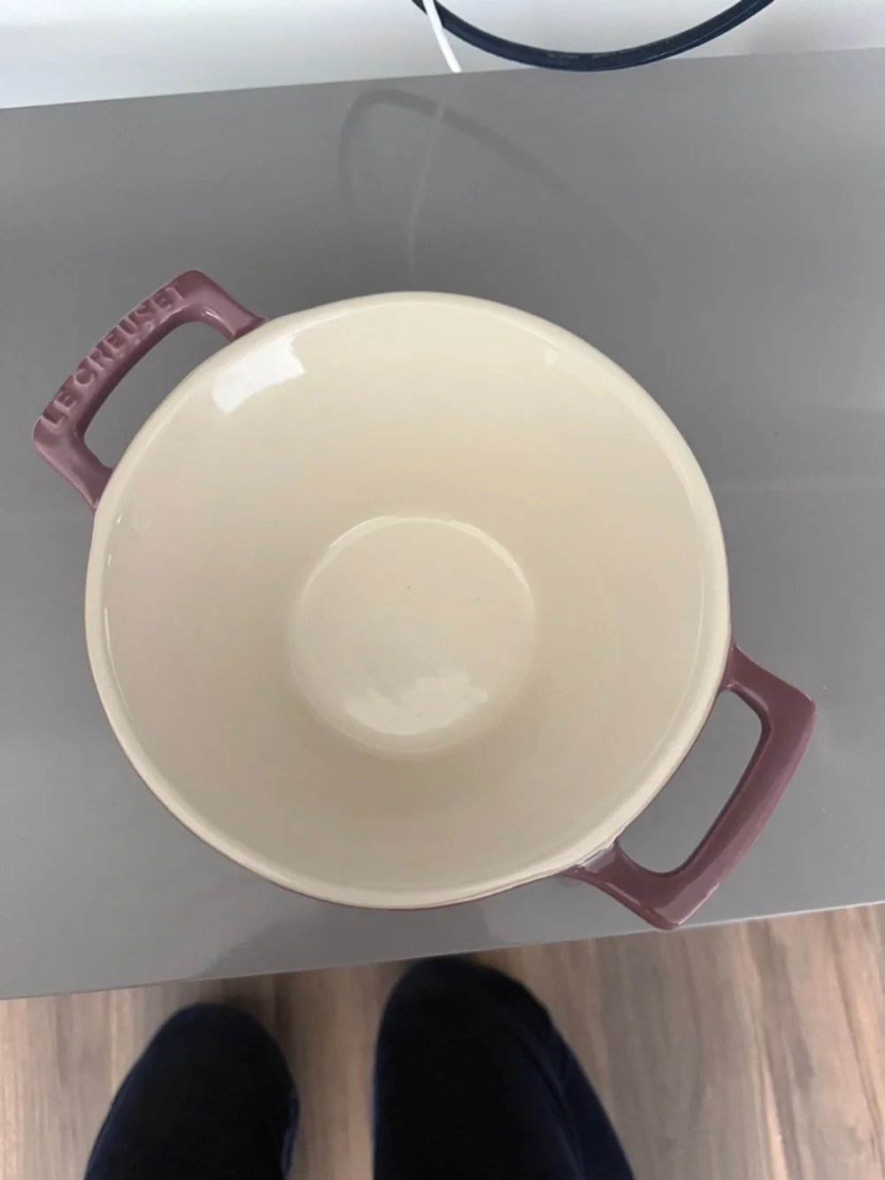 Le Creuset Cassoulet Serving Bowl in FIG - Picture 3 of 6